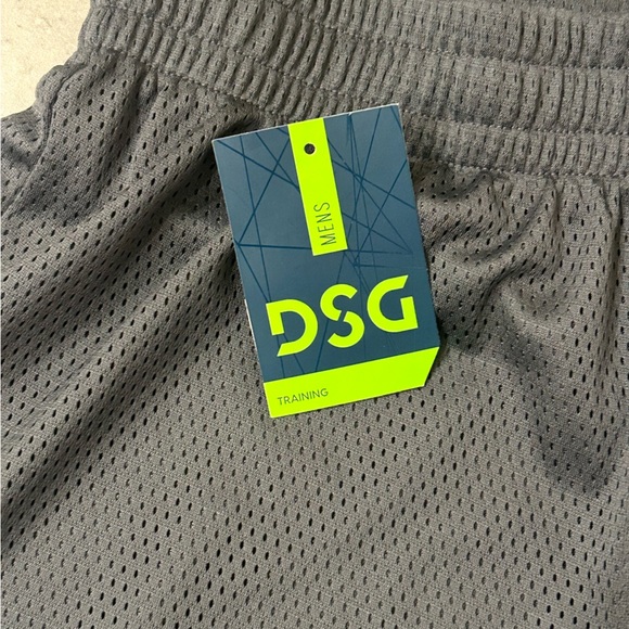 NWT DSG Mens Athletic Mesh Shorts - Picture 5 of 6